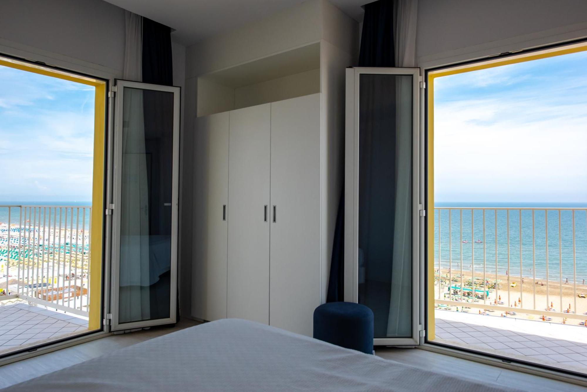 Hotel Fedora Riccione Exterior foto